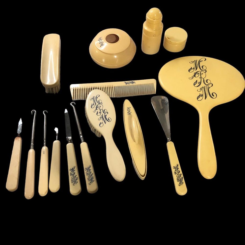 MCM Vanity Beauty Set w/Initials MRM; Bakelite? Collectible Pieces Replacement